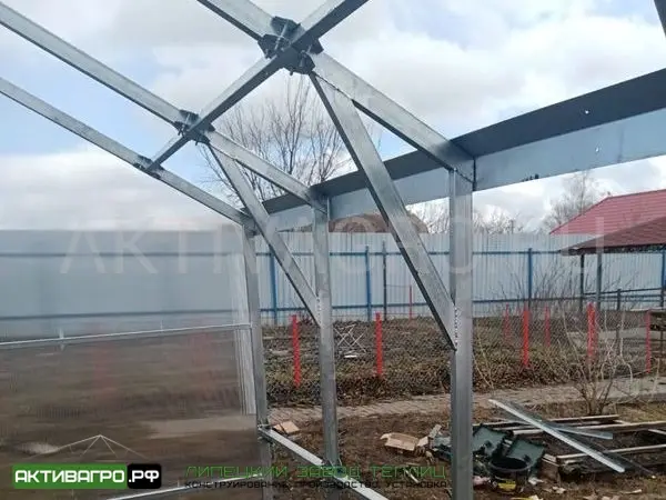 Теплица Ударница Англичанка, ширина 3 м, труба 40х20 Теплица Ударница Англичанка, ширина 3 м, труба 40х20